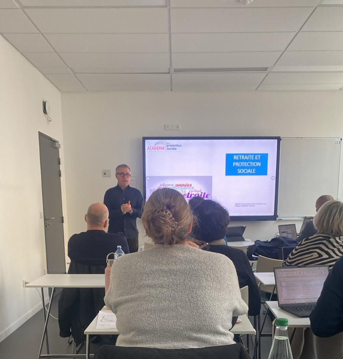   Dernière journée de cours avant les vacances à l'Académie - 1